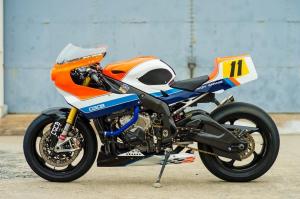 Crazy Garage - старое на новое: обновленный BMW S1000R