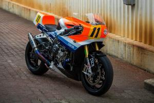 BMW S1000RR by Crazy Garage