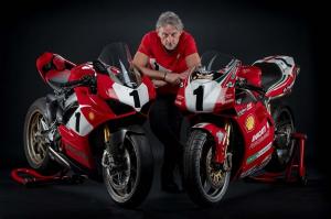 Специальная модель Ducati: Panigale V4 25° Anniversario 916