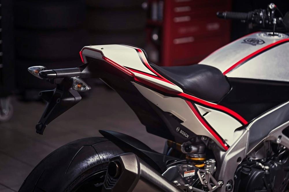 Aprilia Tuono V4 1100 Factory by Gwenael Barthelemy