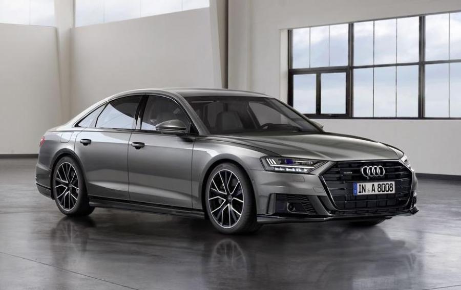 Audi A8 с интеллектуальной системой подвески: новая возможность в августе