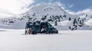 Sunlight Cliff 4x4 Adventure Van