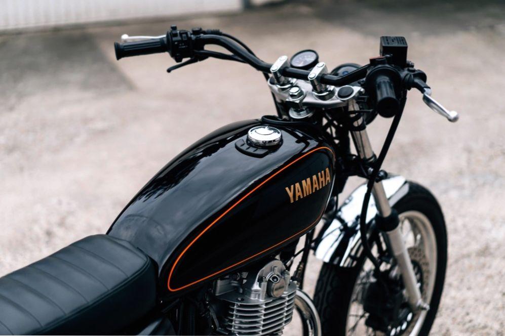 Мастерская Toma Customs показала кастомный Yamaha SR400 для повседневной езды