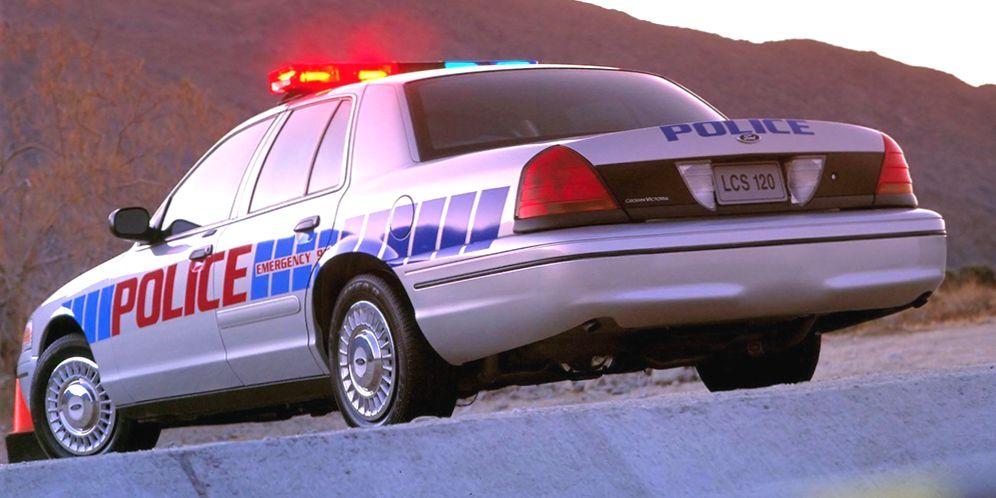 Ford Crown Victoria Police Interceptor, модель P71, 2001 - 2011 года