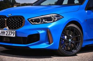 BMW M135i xDrive 2019 года