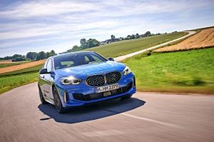 BMW M135i xDrive 2019 года