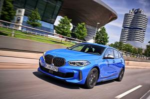 BMW M135i xDrive 2019 года