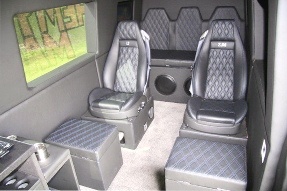 Volkswagen Crafter The Mystery Machine 2012 года