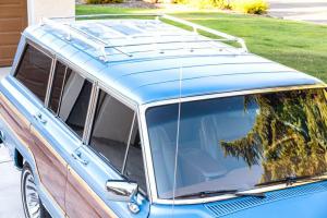 Jeep Grand Wagoneer LS1 V8 1984 года