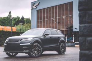Land Rover Range Rover Velar P300 Pace Car by Project Kahn