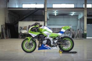 Kawasaki ZXR900 30th Aniversary Japan Legends
