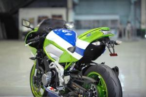 Kawasaki ZXR900 30th Aniversary Japan Legends