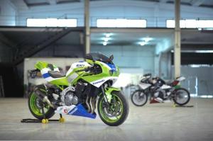 Kawasaki ZXR900 30th Aniversary Japan Legends