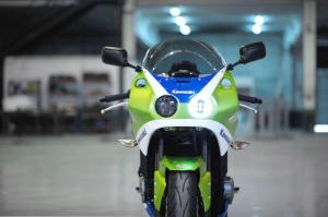 Kawasaki ZXR900 30th Aniversary Japan Legends