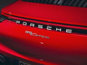 Porsche 911 Carrera 2019 года
