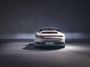 Porsche 911 Carrera Cabriolet 2019 года