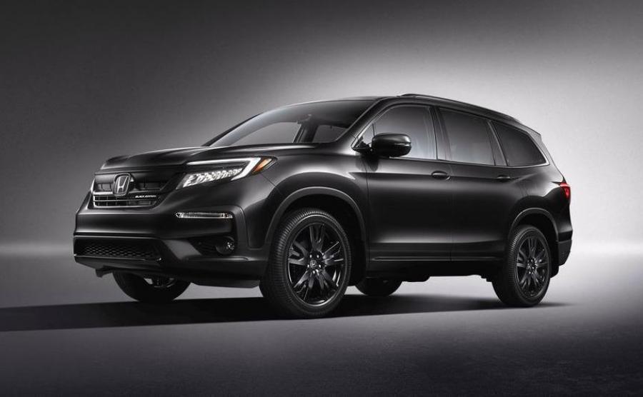 Honda Pilot в тотальном черном