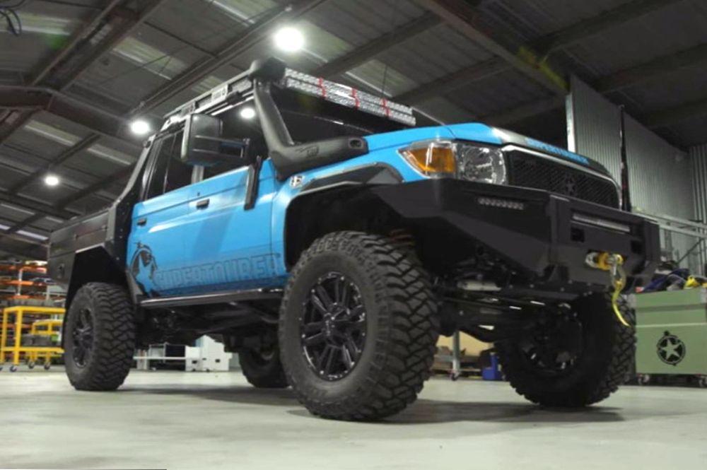 Внедорожный Toyota Land Cruiser получил дикий и дорогой тюнинг