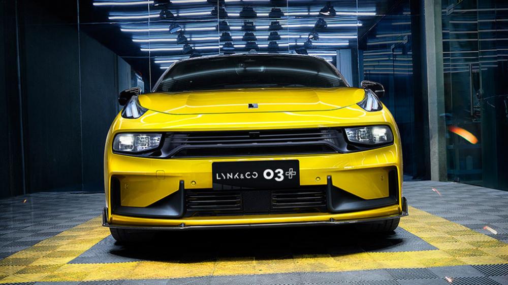 2019 LYNK&Co 03+