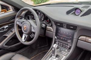 Porsche 911 Turbo S Cabriolet Exclusive Series 2019, продаваемый в CNC Motors
