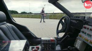 DeLorean DMC-12 с пультом управления