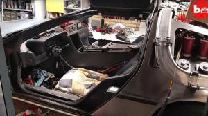 DeLorean DMC-12 с пультом управления