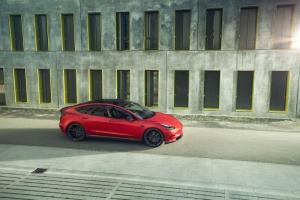Tesla Model 3 by Novitec Rosso 2019 года