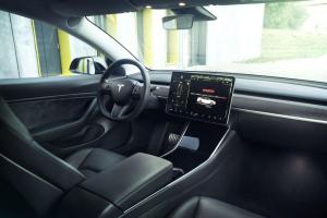 Tesla Model 3 by Novitec Rosso 2019 года