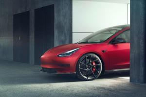 Tesla Model 3 by Novitec Rosso 2019 года