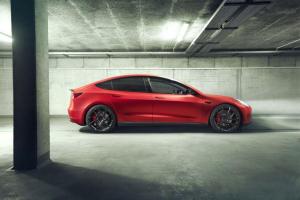 Tesla Model 3 by Novitec Rosso 2019 года
