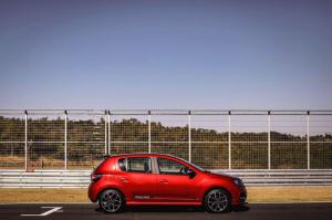 Renault Sandero R.S. 2019 года