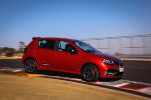 Renault Sandero R.S. 2019 года