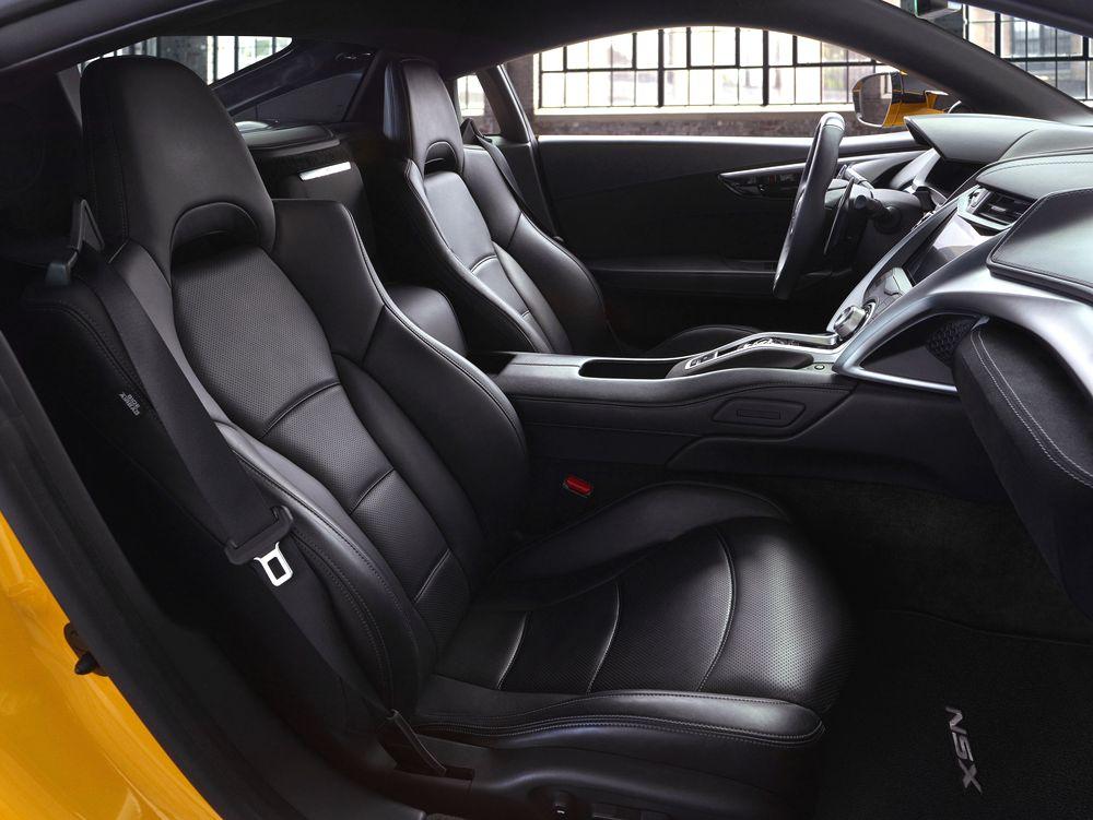 Acura NSX Spa Yellow 2019 года