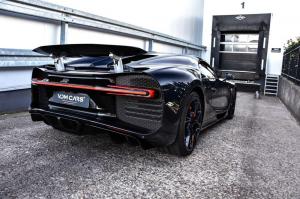 Bugatti Chiron 2018 года