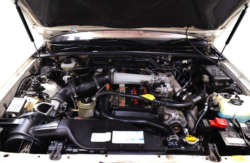 Toyota Crown Royal Saloon Super Charger Hardtop 1991 года