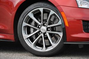 Cadillac ATS-V 2016 года
