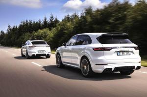 Porsche Cayenne Turbo S E-Hybrid Coupe и Porsche Cayenne Turbo S E-Hybrid 2019 года