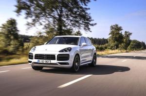 Porsche Cayenne Turbo S E-Hybrid 2019 года