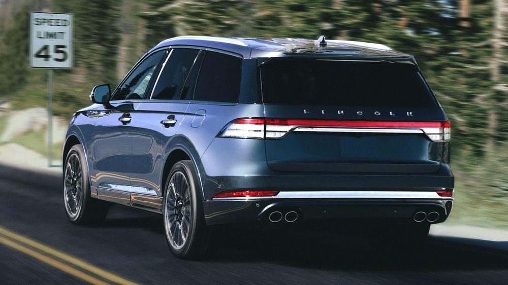 Lincoln Aviator Hybrid 2019 года
