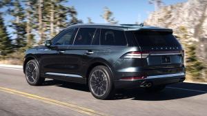 Lincoln Aviator Hybrid 2019 года