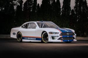 Ford NASCAR Mustang для сезона 2020 года