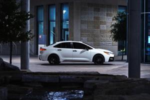 Toyota Corolla SE Nightshade Sedan