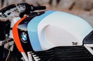 BMW R1100S by Lucky Customs