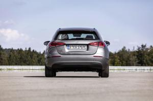 Mercedes-Benz A250 e 2019 года