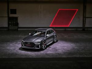 Audi RS6 Avant 2019 года