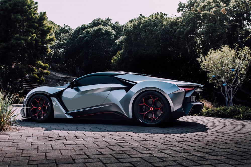 W Motors Fenyr SuperSport 2015 года