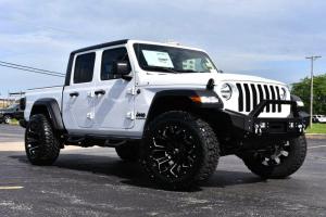 Jeep Gladiator Recon with Hellcat Engine