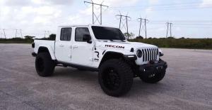Jeep Gladiator Recon with Hellcat Engine