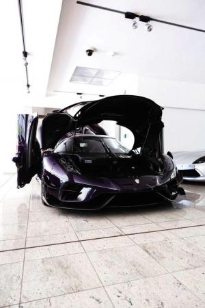 Koenigsegg Regera Purple Carbon 2019 года