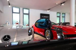 Koenigsegg Regera Purple Carbon 2019 года